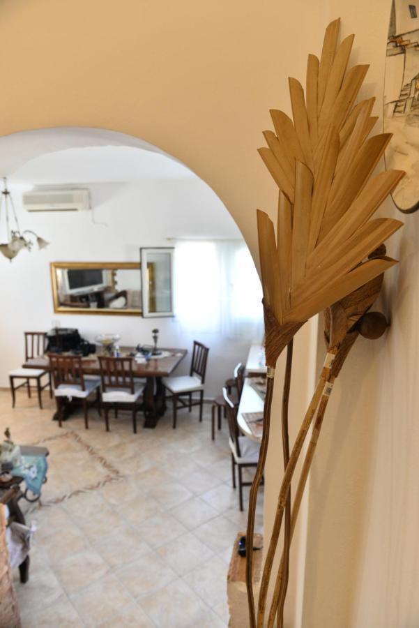 Κυκλαδίτικη Βίλα Στην Παραλία Αντώνηδες, Κύθνου Kythnos Ngoại thất bức ảnh